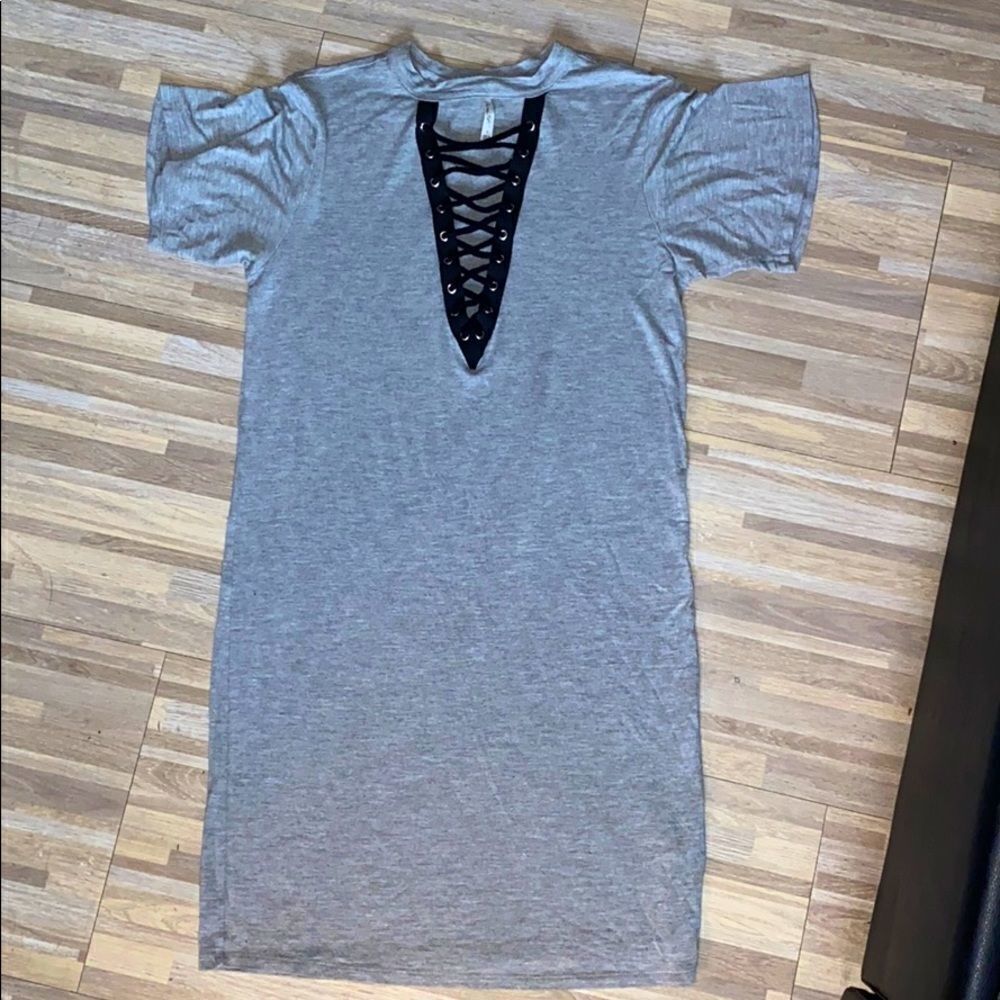 lace up t shirt dress summer dress sneakers and dress gray and black  dress euc - Picture 3 of 3